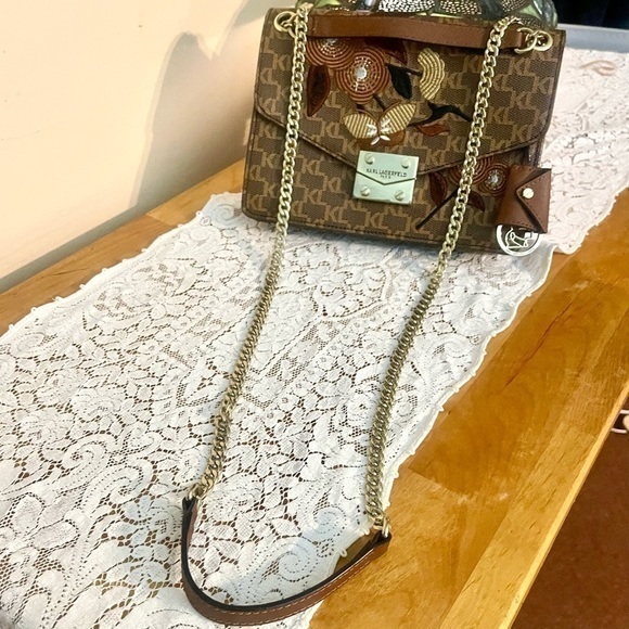 Karl Lagerfeld  Flower & Butterfly Crossbody Bag Certified Authentic 🔥EUC🔥 - Picture 2 of 16